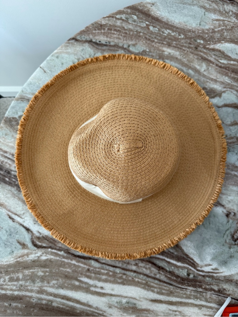 Wide-Brim Straw Sun Hat - Tan